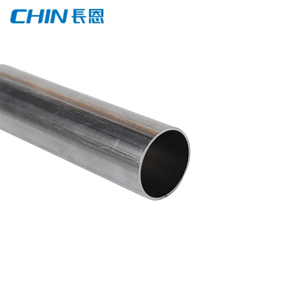 Automatic pipe cutting machine